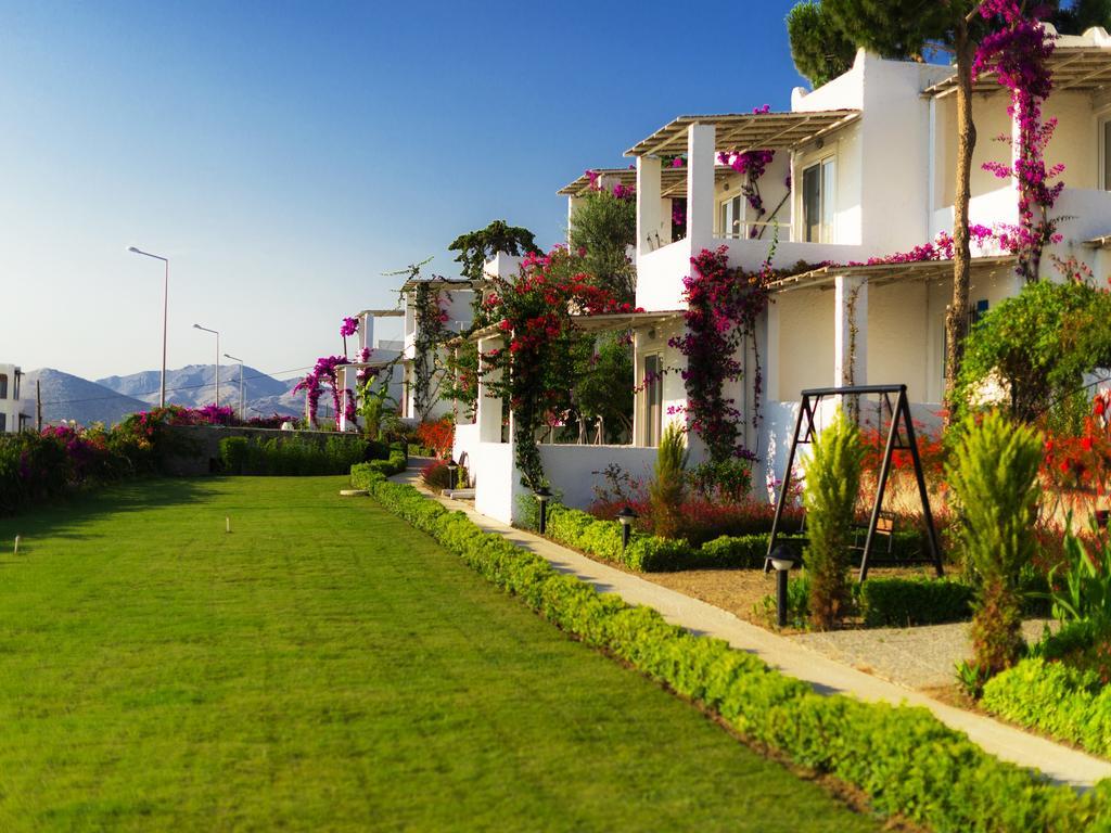Sunset Mavi Villa Тургутрейс Екстериор снимка