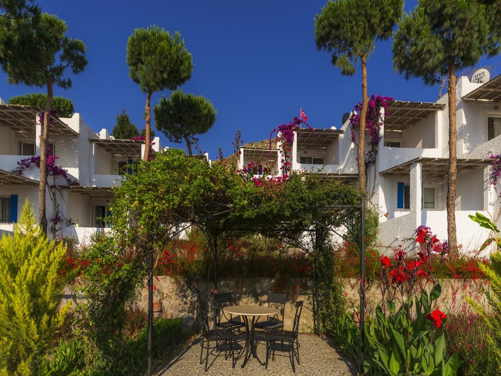 Sunset Mavi Villa Тургутрейс Екстериор снимка
