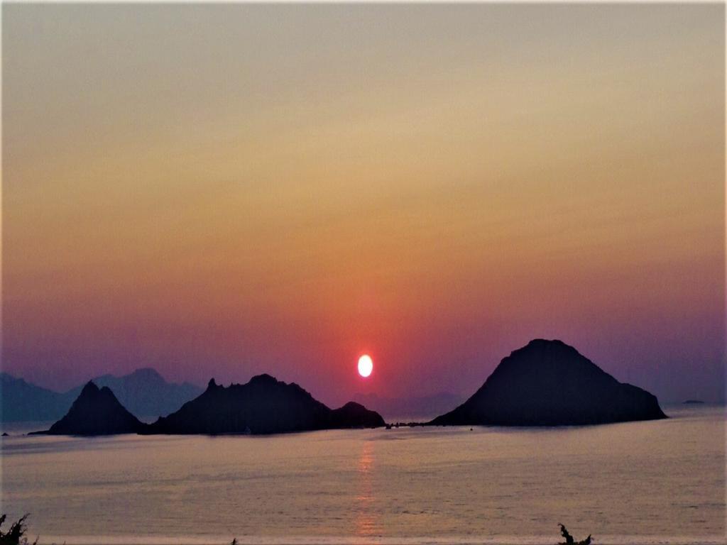Sunset Mavi Villa Тургутрейс Екстериор снимка