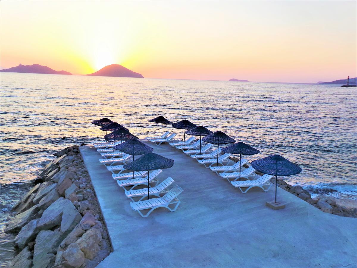 Sunset Mavi Villa Тургутрейс Екстериор снимка